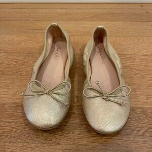 Girls Ruby and Bloom Gold Flats (Size 12 1/2)